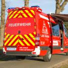 Einsatzleitwagen ELW1-XL mit ausgefahrener Markise